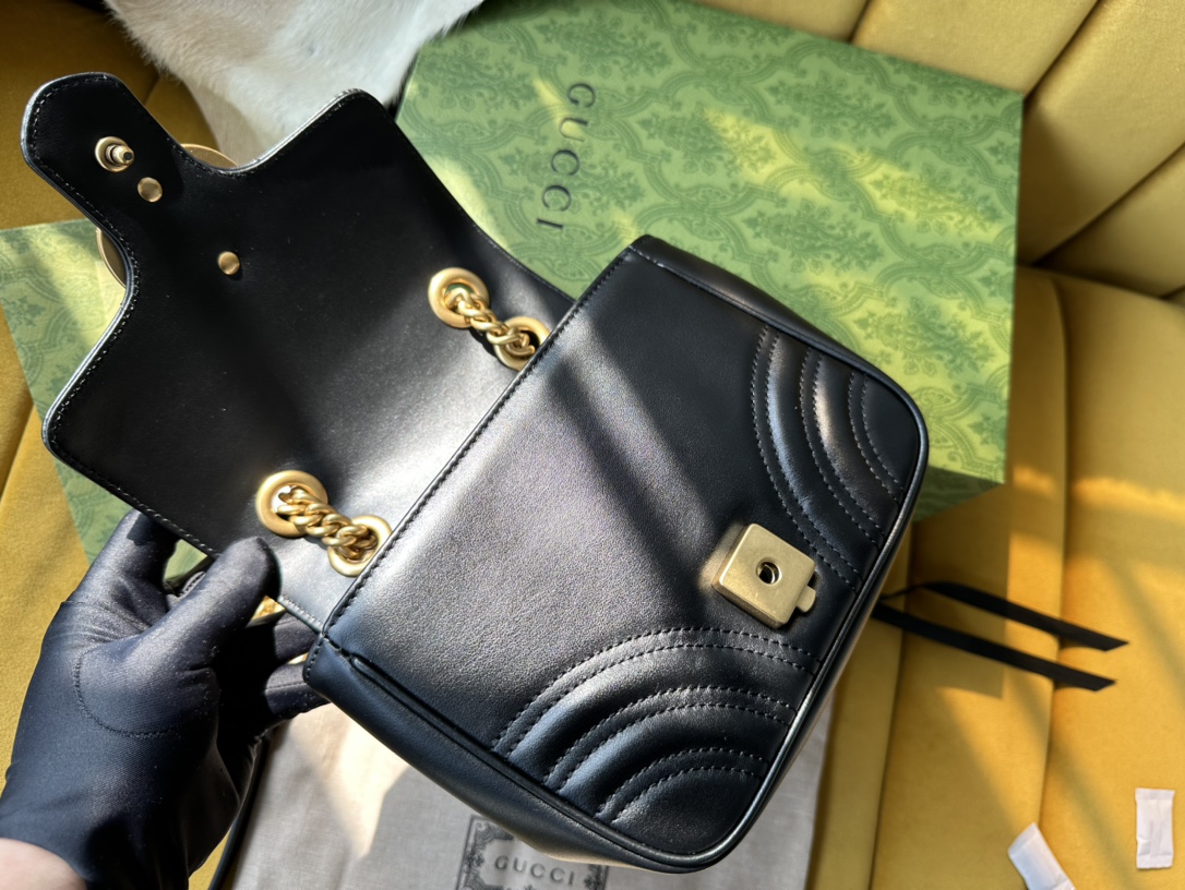 Bagsaaa Gvc*1 GG Marmont Mini Shoulder Black Bag - 18/15/8cm