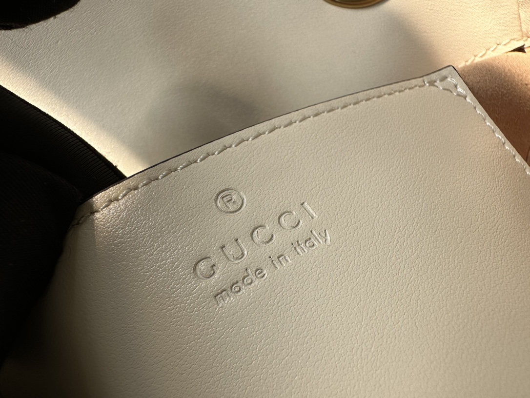 Bagsaaa Gvc*1 GG Marmont Mini Shoulder White Bag - 18/15/8cm