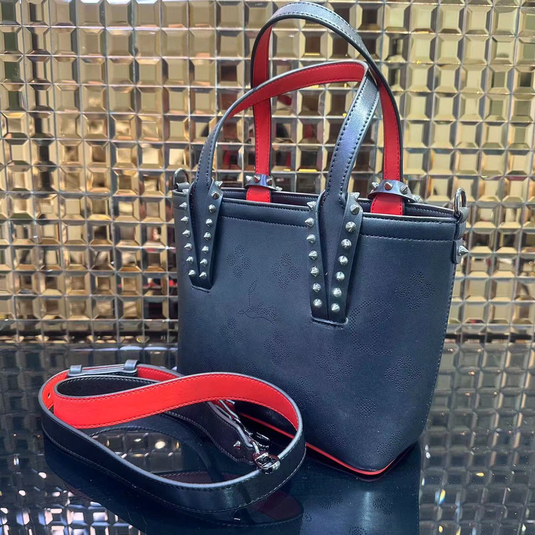Bagsaaa Chr1st1an Louboutin Small Cabata Black - 24x17x8cm