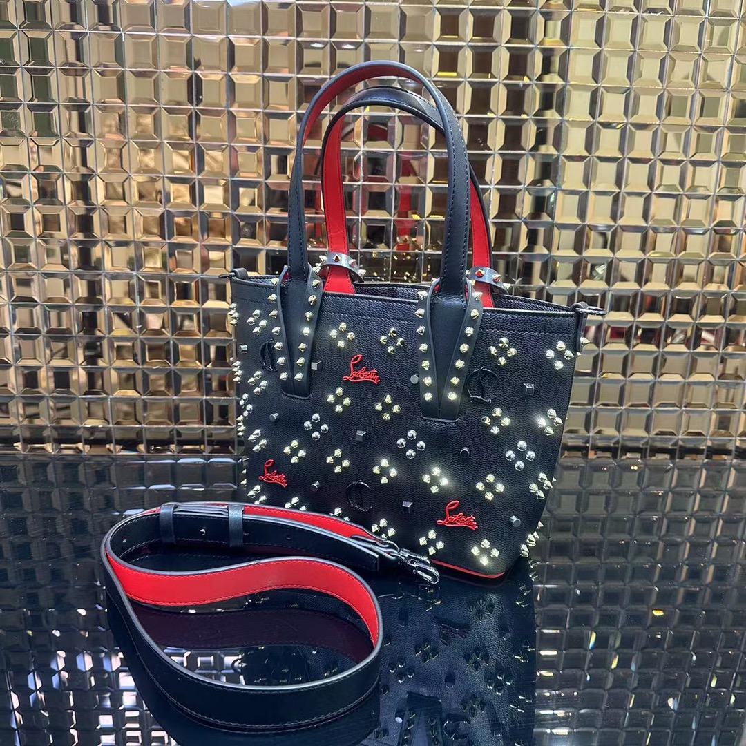 Bagsaaa Chr1st1an Louboutin Small Cabata - 24x17x8cm