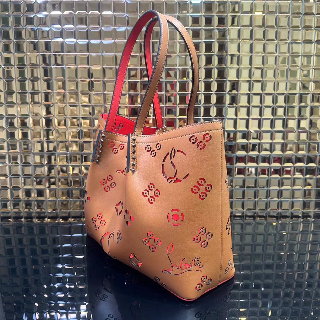 Bagsaaa Cabarock large Tote bag Perforated Loubinthesky Brown - 38x30x18cm