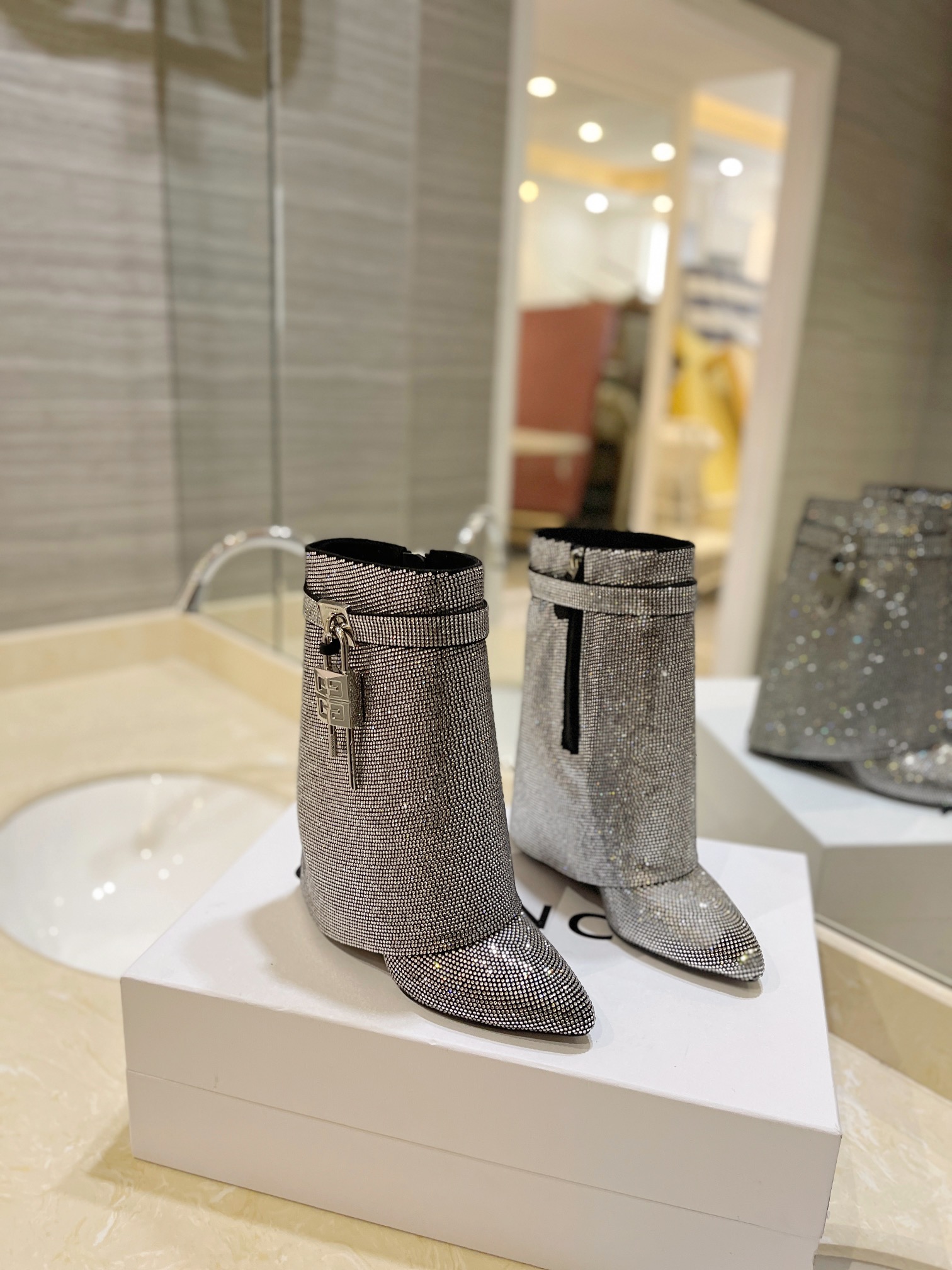 Bagsaaa Givenchy Shark Lock Ankle Boots in satin with strass silver
