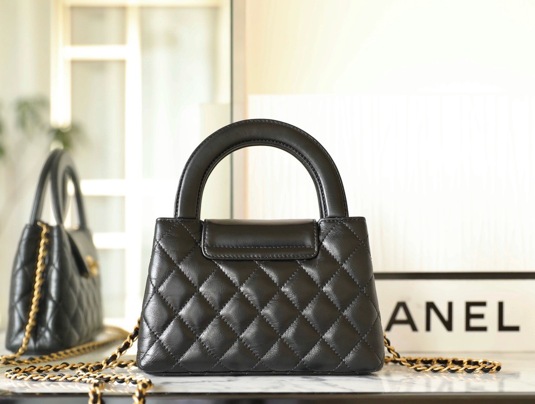 Bagsaaa Ch**el Mini Shopping Bag Black - 13 × 19 × 7 cm