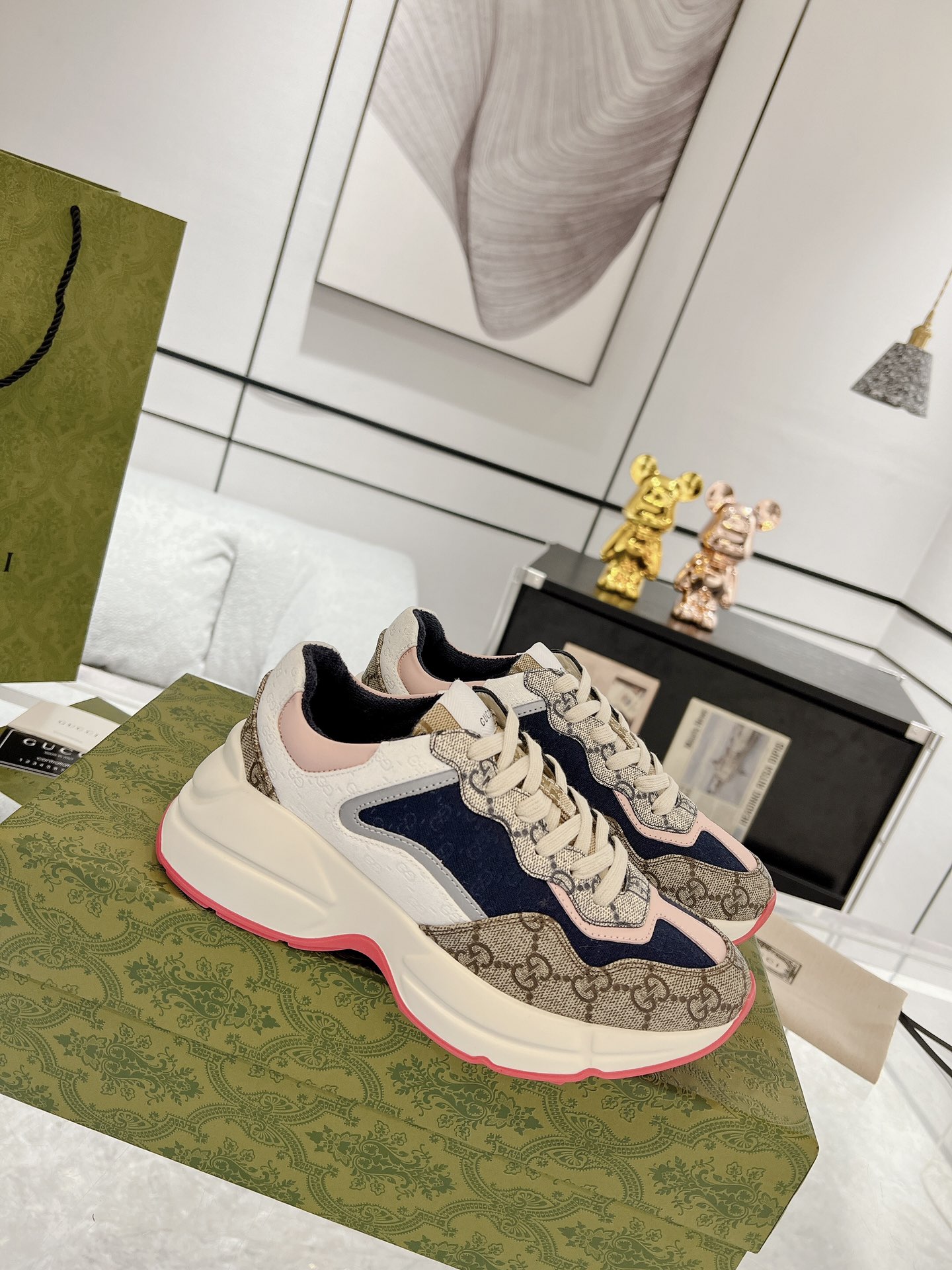 Bagsaaa Gvc*1 Rhyton GG Sneakers