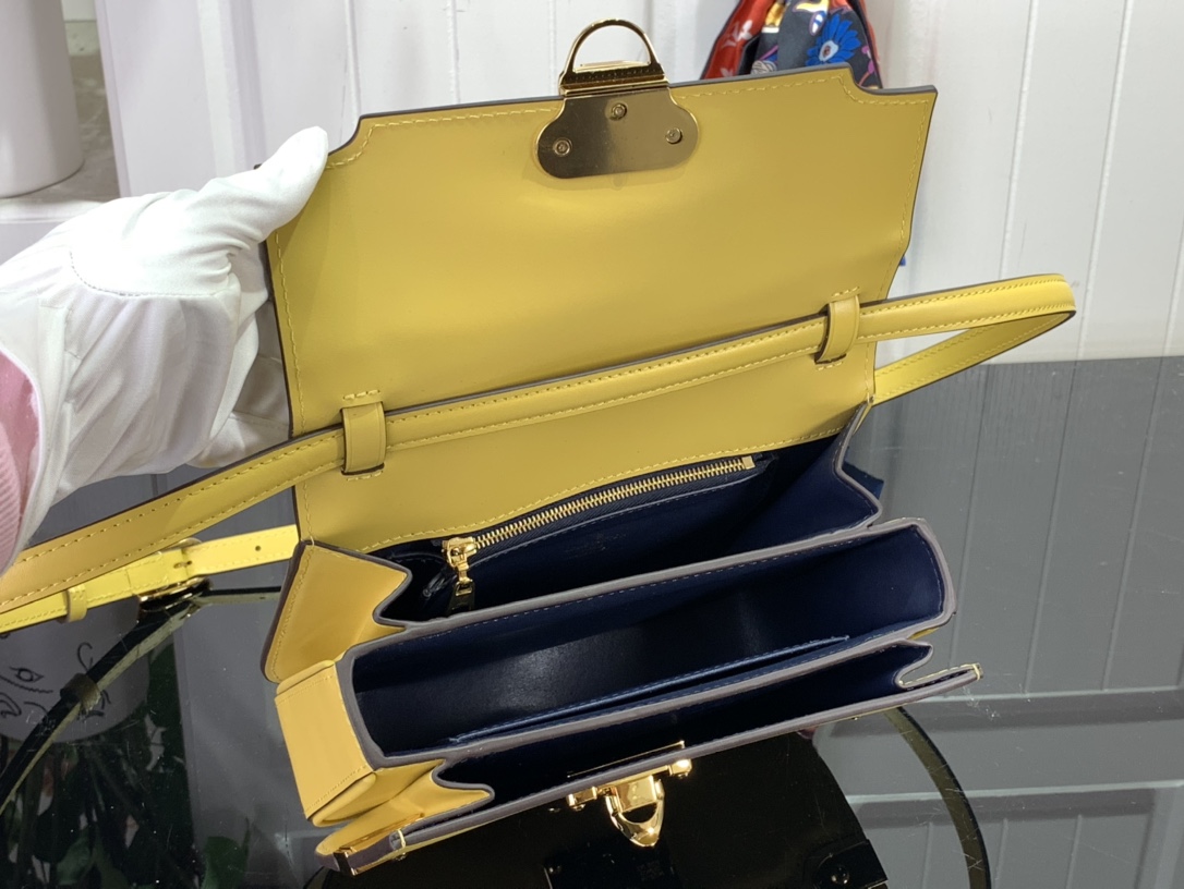 Bagsaa L0vis Vvtt0n Orsay M23655 Yellow - 21.5 x 15.8 x 5 cm