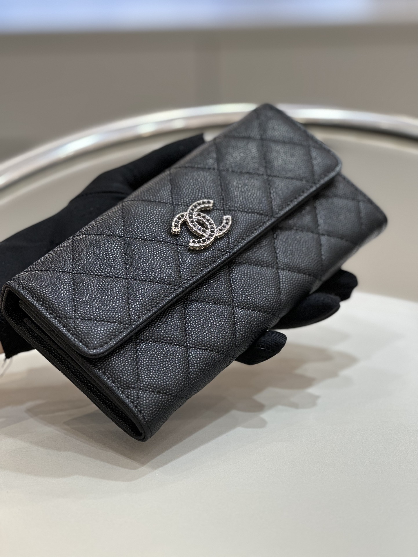 Bagsaa Ch**el Flap Wallet Black CC Logo Caviar Leather - 19x3x10cm