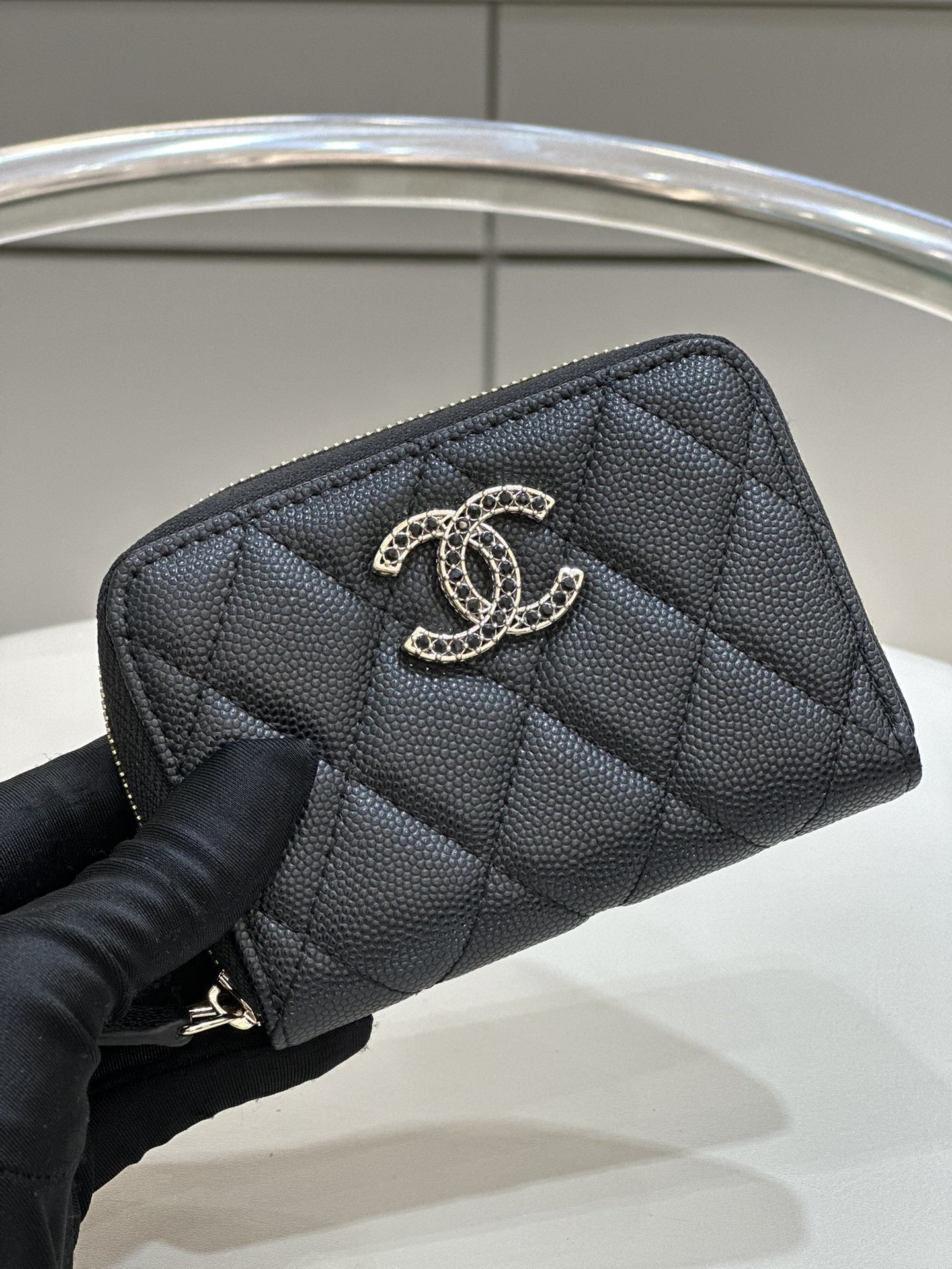 Bagsaa Ch**el Coin Purse Black CC Logo Caviar Leather - 19x3x10cm