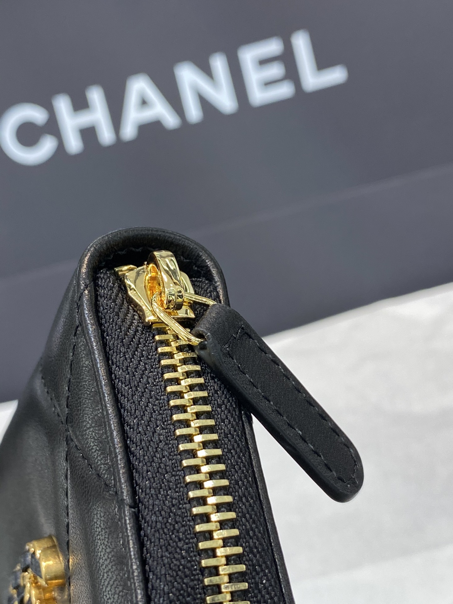 Bagsaaa Chane 19 Coin Purse Black Gold Hardware - 7.5×2×11.cm