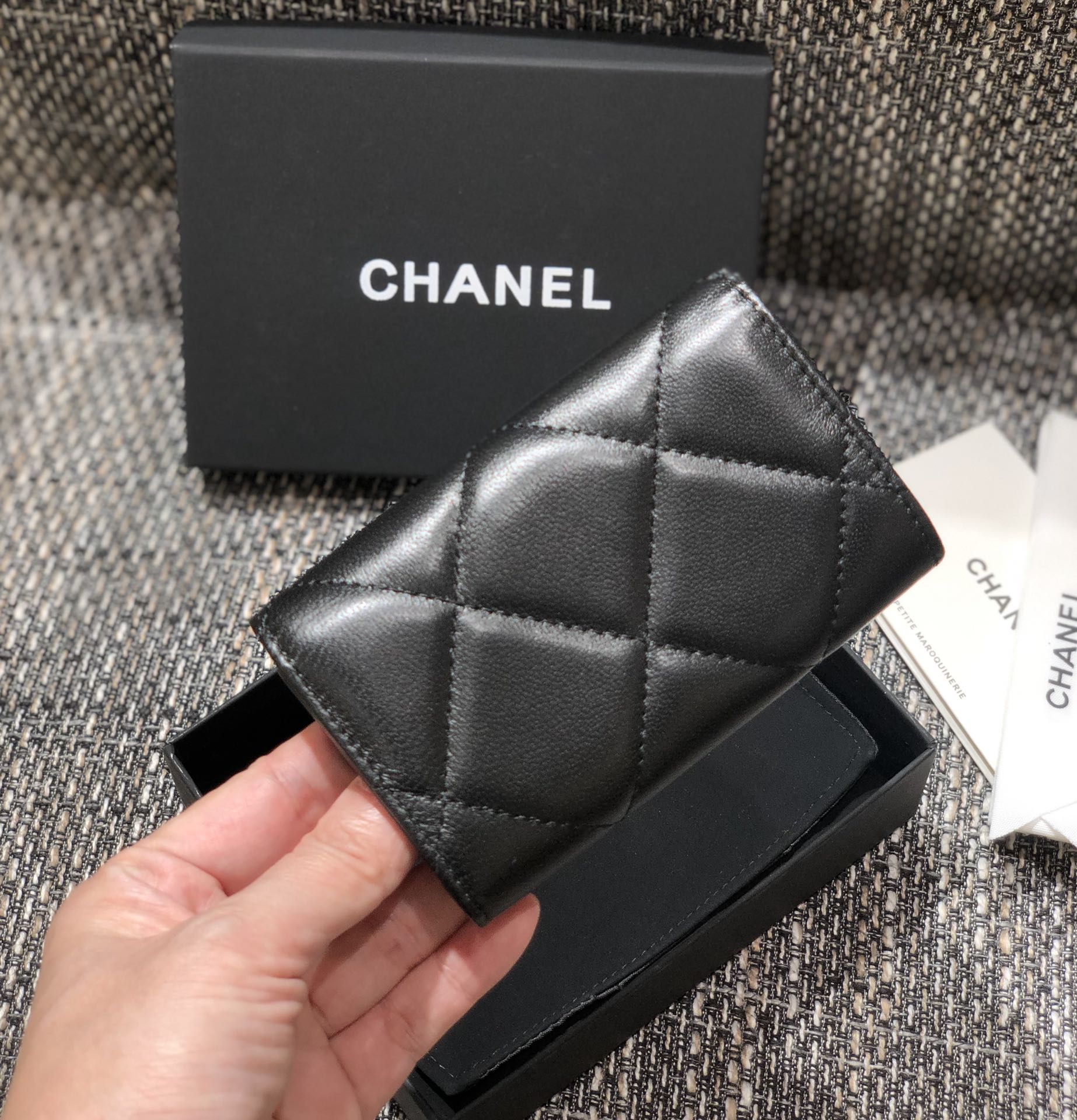 Bagsaaa Chane 19 Flap Wallet Black Gold Hardware