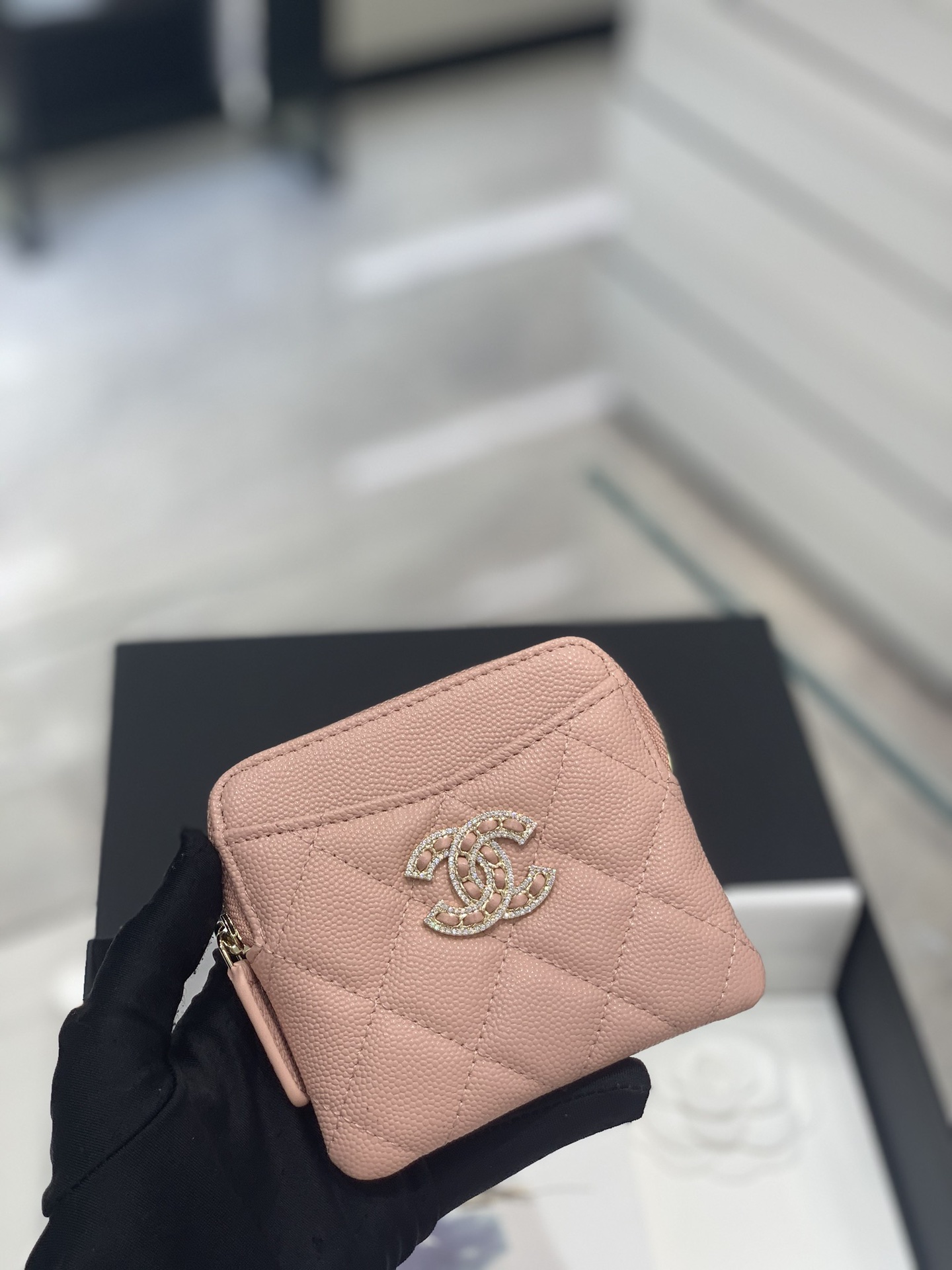 Bagsaaa Ch**el Coin Purse Pink Quilted Logo - 11x9.5x1.5cm