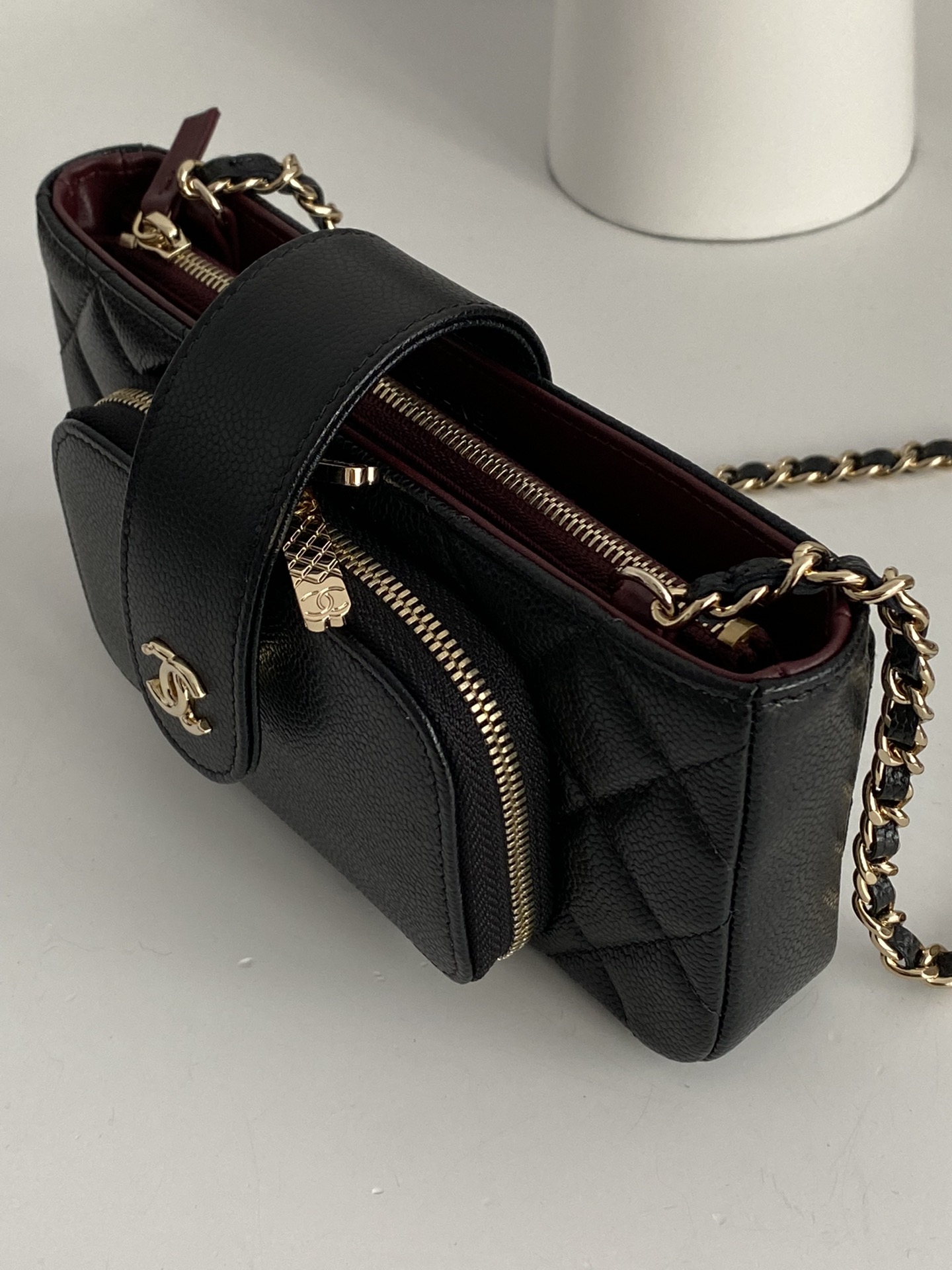 Bagsaaa Ch**el 22B Quilted Phone Holder With Chain Black Caviar - 19 x 9 x 3.5 cm