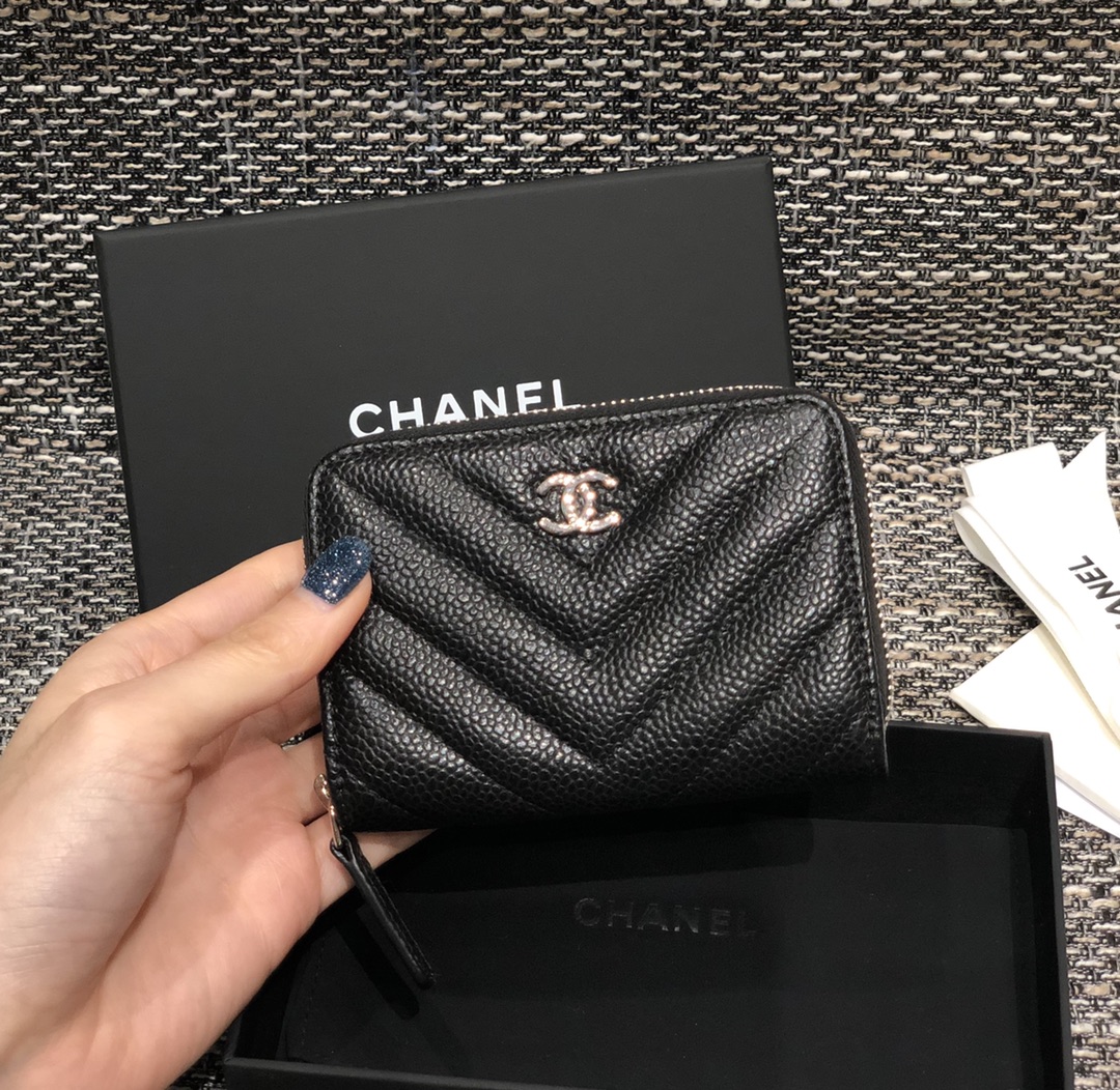 Bagsaaa Ch**el Chevron Coin Purse Caviar Leather Silver - 7.5×2×11.cm