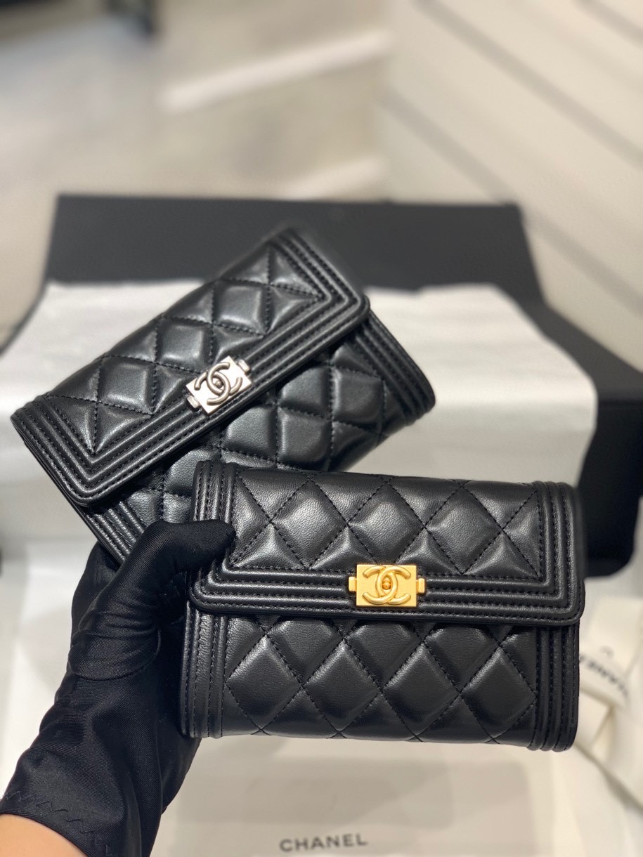 Bagsaaa Ch**el Leboy Flap Wallet Lambskin - 16x11x3.5cm