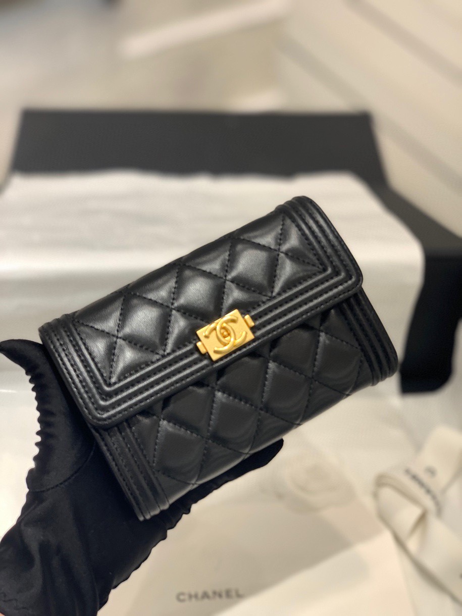 Bagsaaa Ch**el Leboy Flap Wallet Lambskin - 16x11x3.5cm