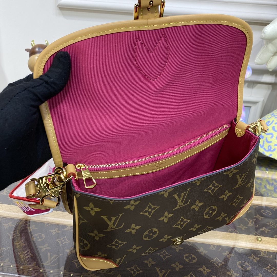 Bagsaaa L0vis Vvtt0n Diane M46049 25.0 × 9.0 × 15.0 CM
