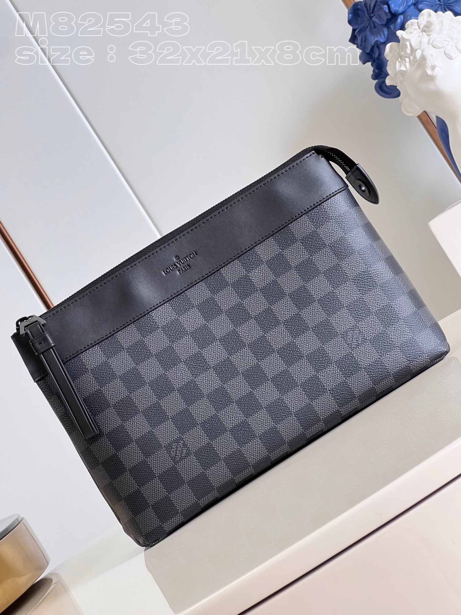 Bagsaaa L0vis Vvtt0n Pochette Voyage Souple Black Ebene - M82543 - 32 x 21 x 8cm