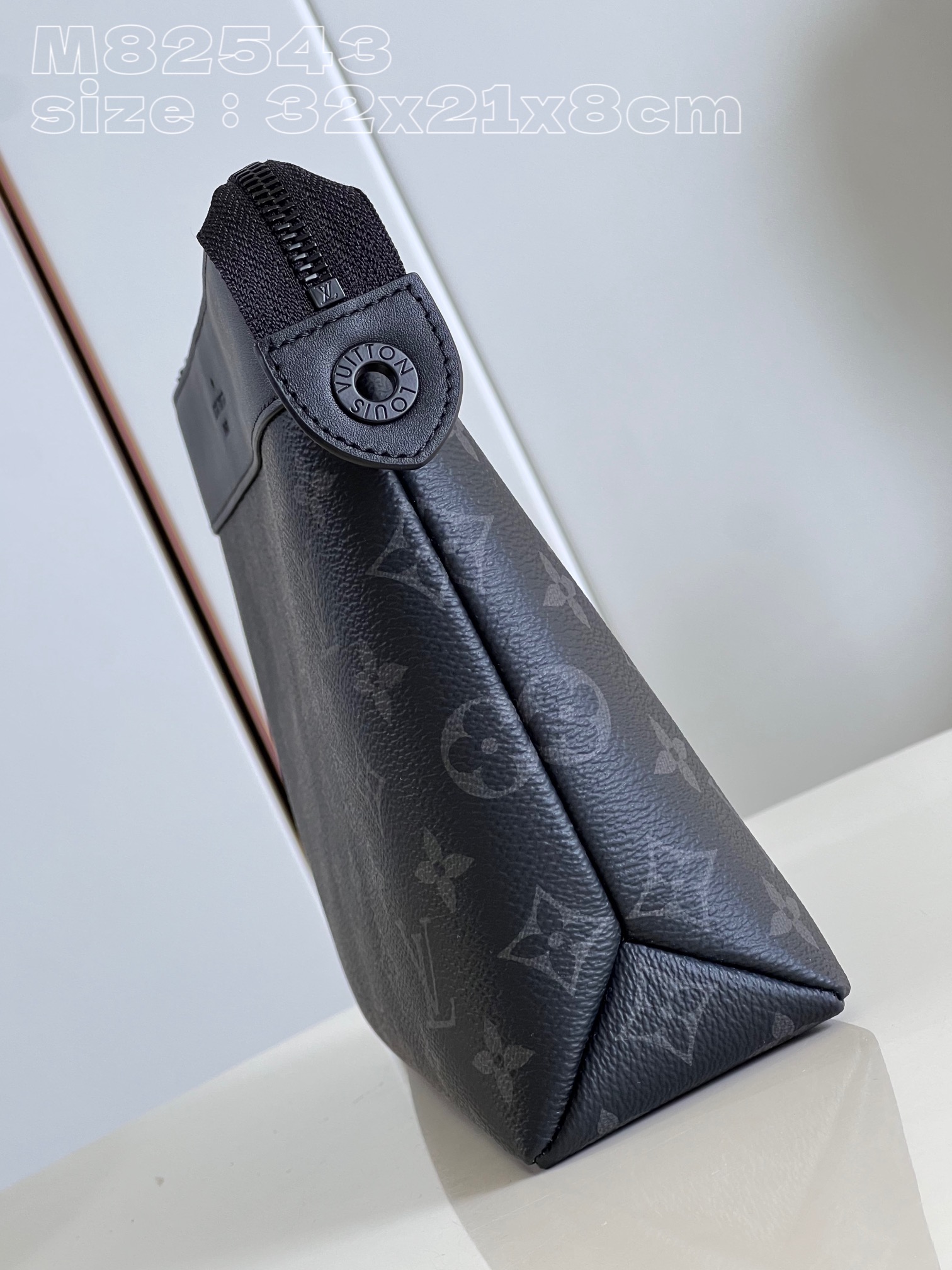 Bagsaaa L0vis Vvtt0n Pochette Voyage Souple Black Monogram - M82543 - 32 x 21 x 8cm