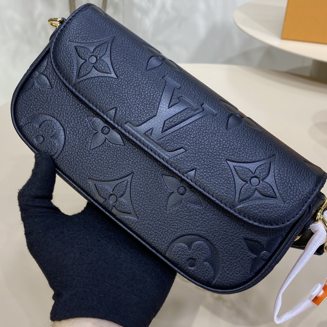 Bagsaaa L0vis Vvtt0n wallet on chain ivy blackr monogram empreinte leather