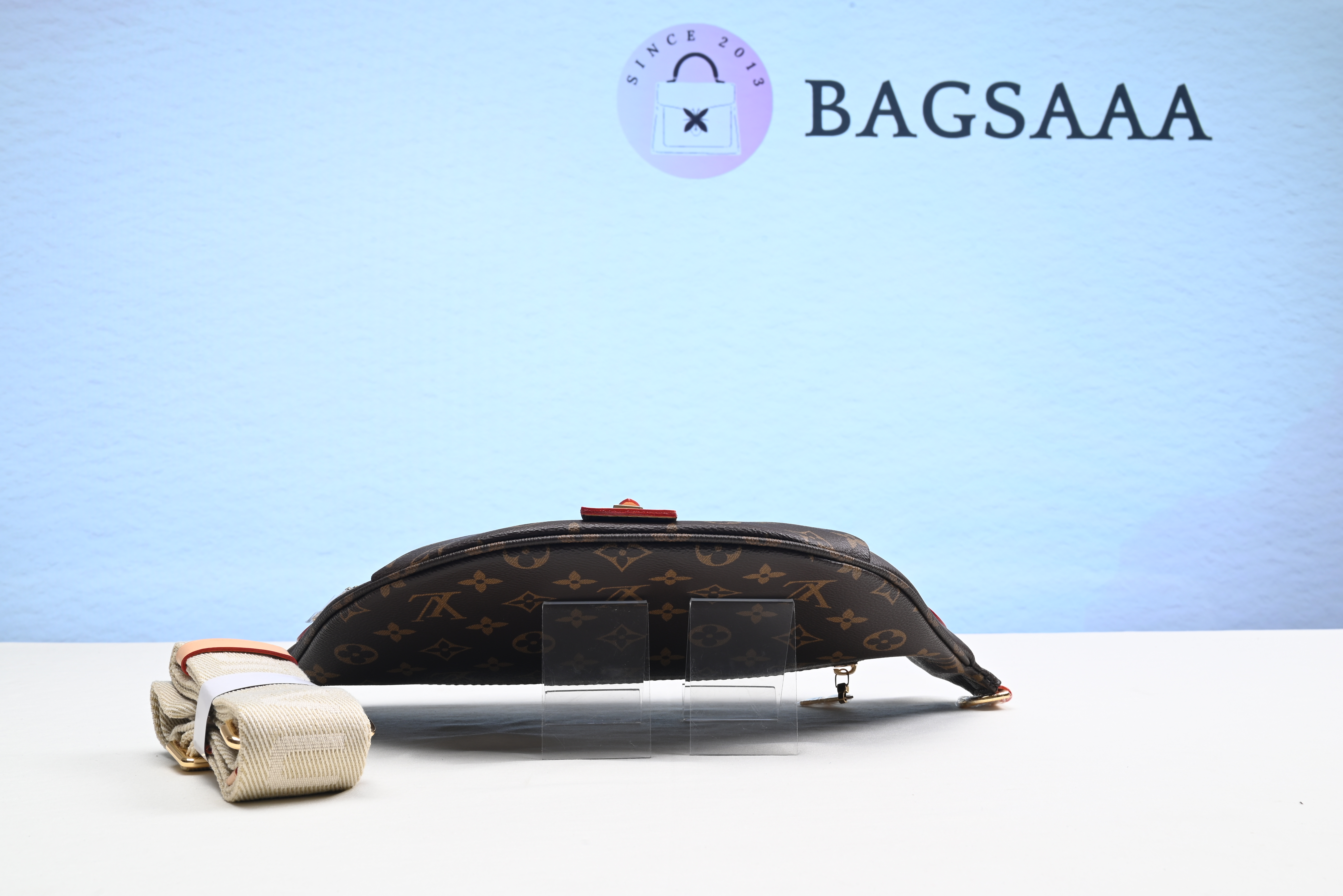 Bagsaaa L0vis Vvtt0n High Rise Monogram Bumbag - 38x16x8cm