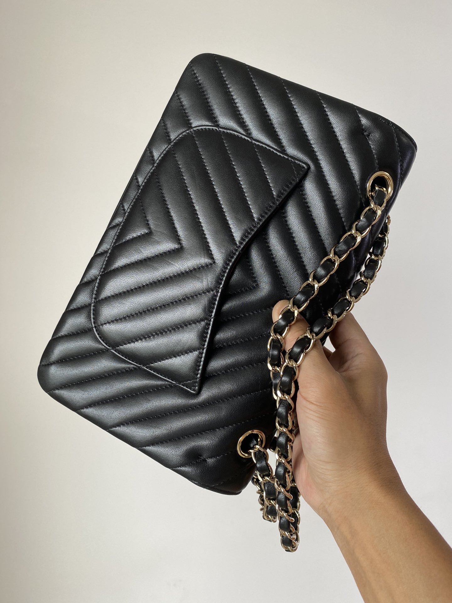 Bagsaaa Ch**el Chevron Timless Flap Bag Lambskin Leather Black - 25cm