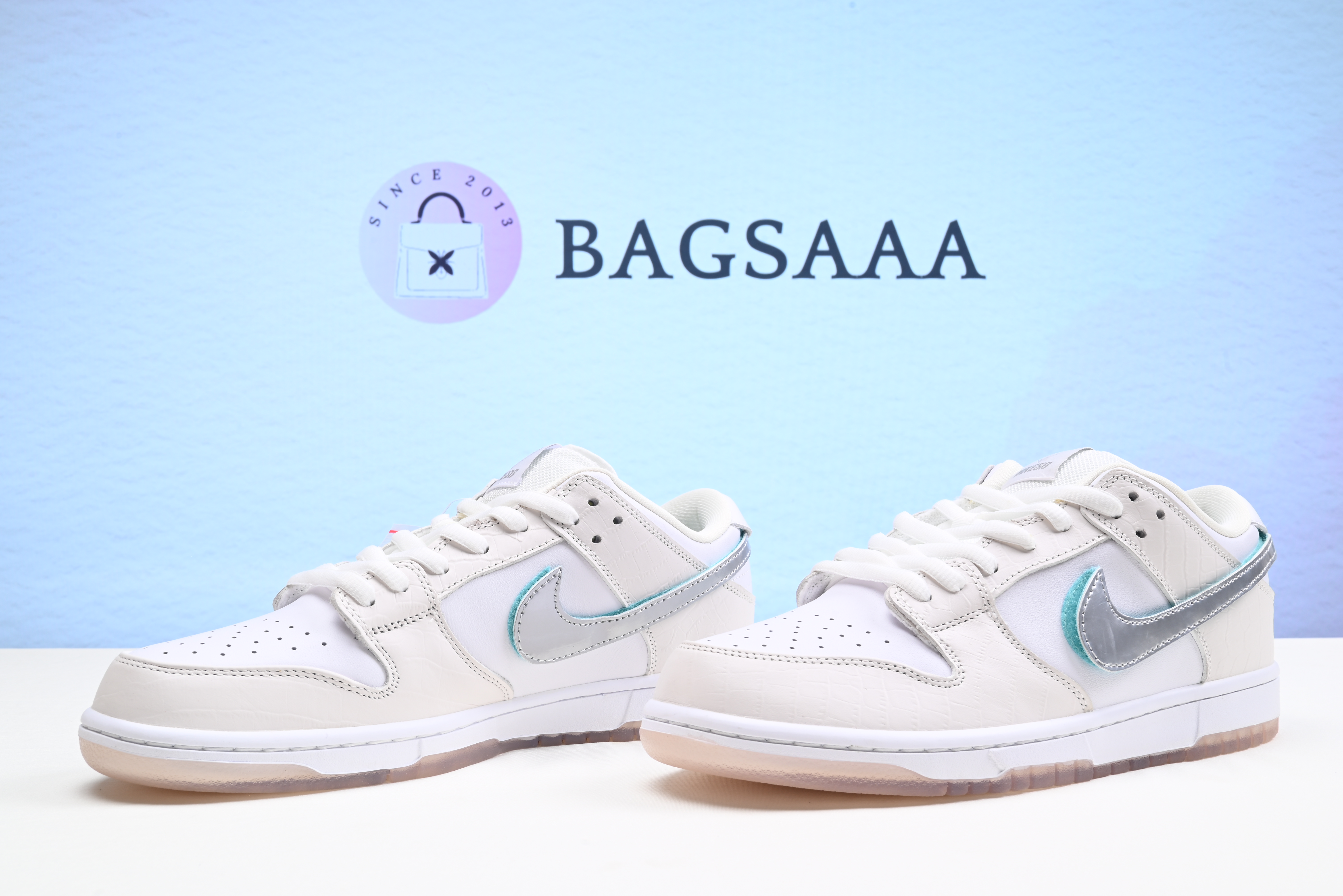 Nike SB Dunk Low D1am0nd S*pply Co White D1am0nd