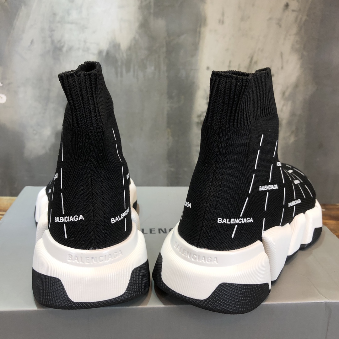 Bagsaaa Ba1en*iaga Speed Runner 2.0 Trainer Black and White