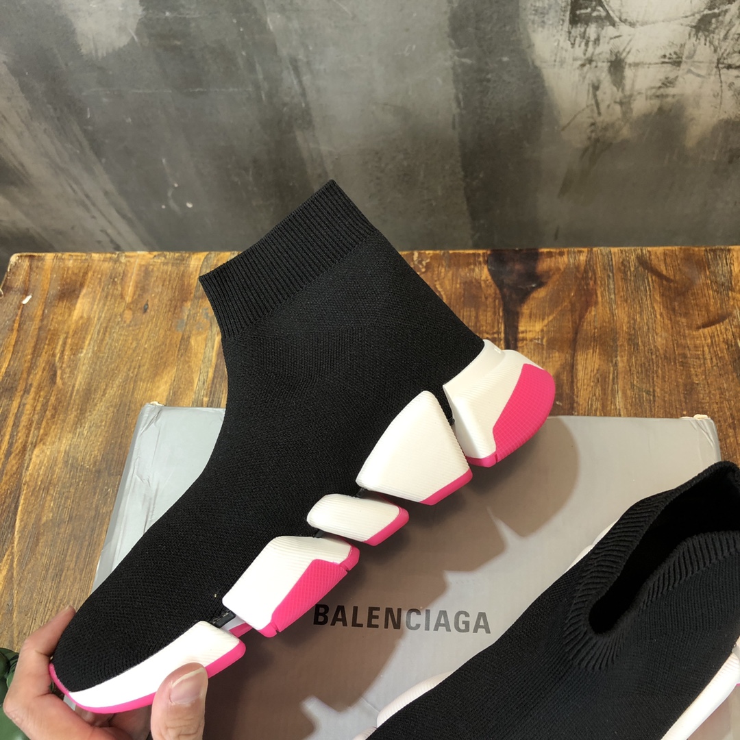 Bagsaaa Ba1en*iaga Speed Runner 2.0 Trainer All Black and Pink