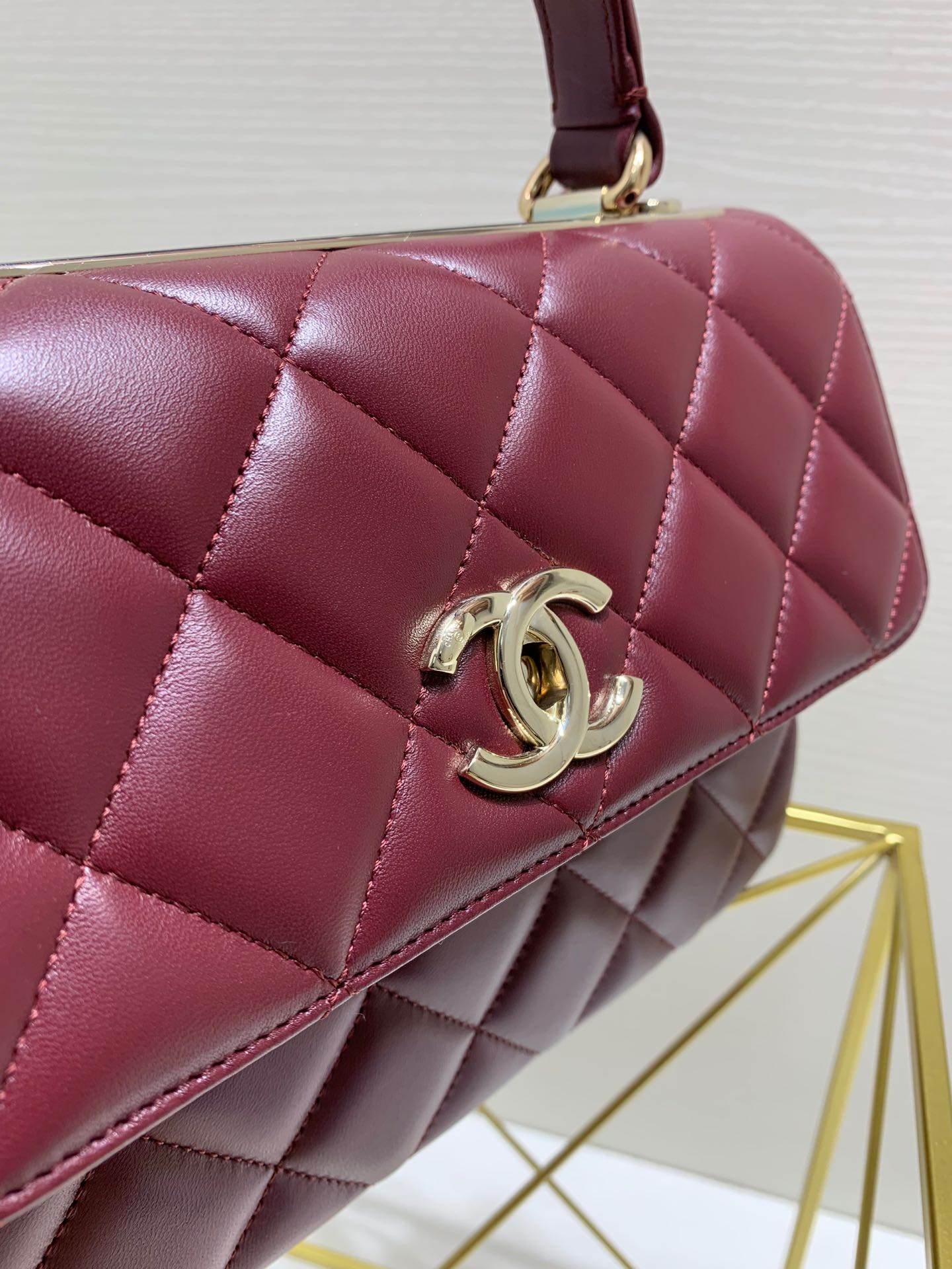 Bagsaaa Ch**el Trendy CC Burgundy Gold Hardware 25cm
