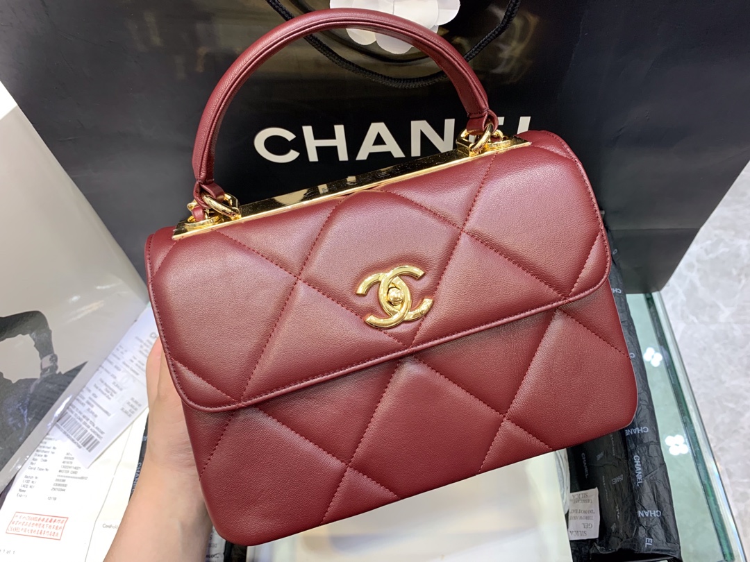 Bagsaaa Ch**el Trendy CC Large Quilting Burgundy Leather Gold Hardware 25cm