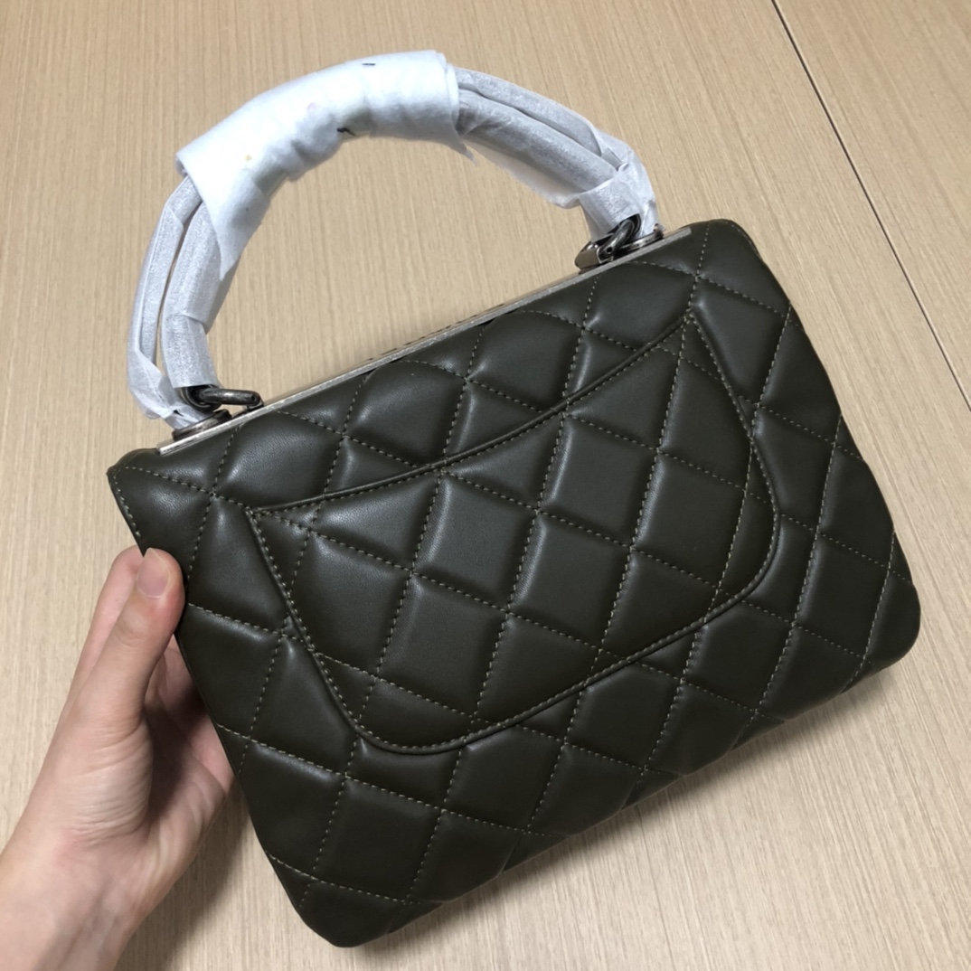 Bagsaaa Ch**el Trendy CC Dark Green Silver Hardware 25cm