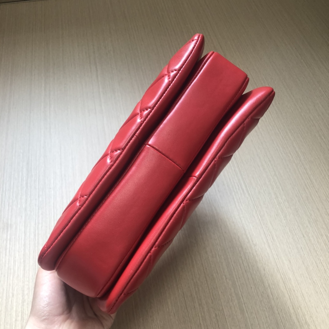 Bagsaaa Ch**el Trendy CC Red Silver Hardware 25cm