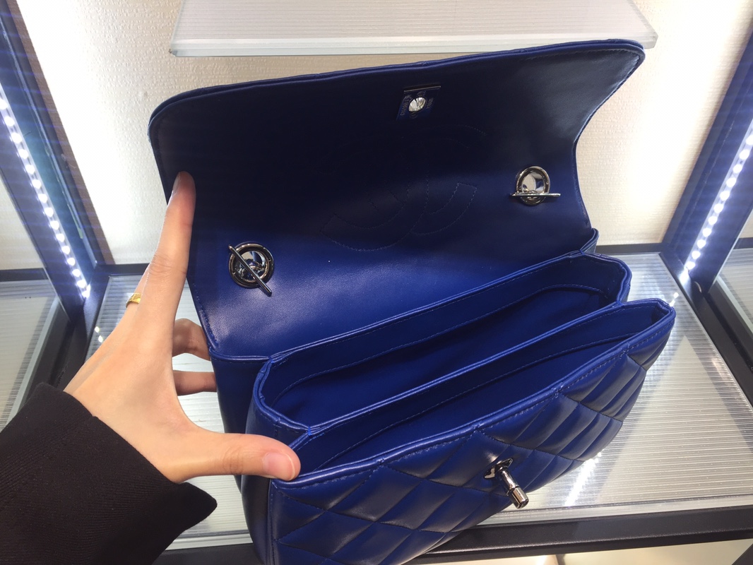Bagsaaa Ch**el Trendy CC Blue Gold Hardware 25cm