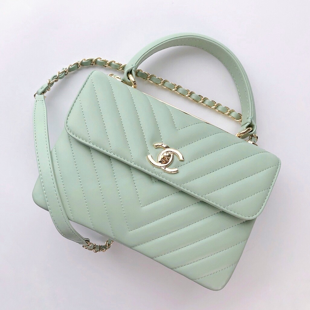 Bagsaaa Ch**el Trendy CC Chevron Green Leather