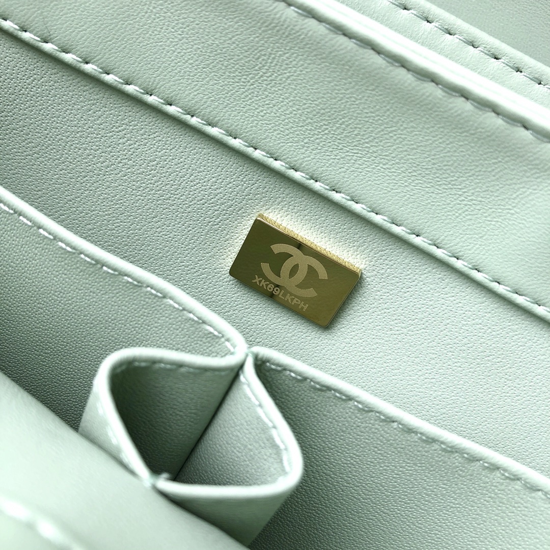 Bagsaaa Ch**el Trendy CC Chevron Green Leather