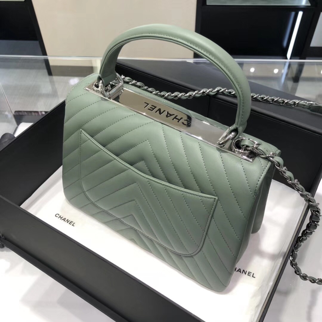 Bagsaaa Ch**el Trendy CC Chevron Blue Leather Silver Hardware