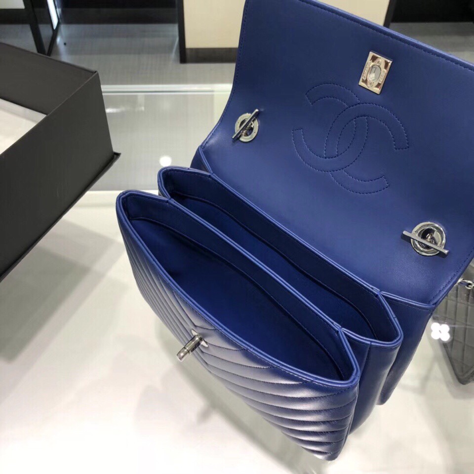 Bagsaaa Ch**el Trendy CC Chevron Blue Silver Hardware