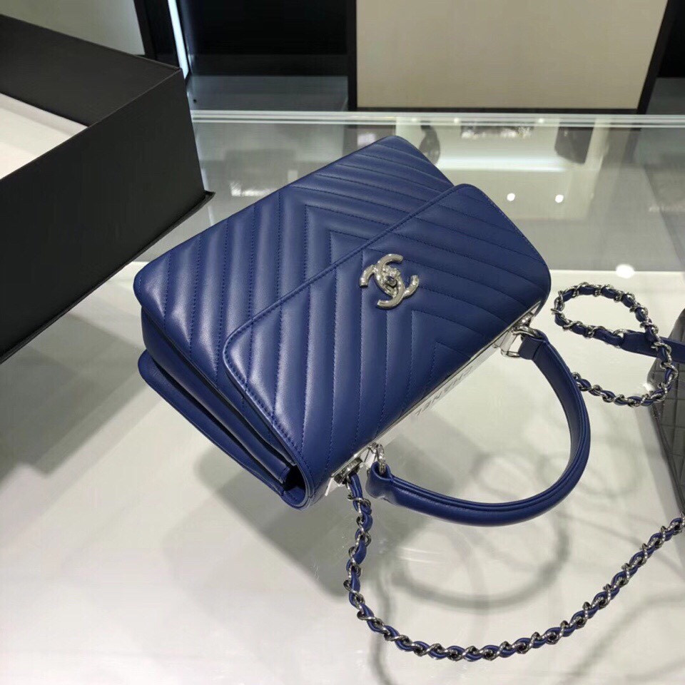 Bagsaaa Ch**el Trendy CC Chevron Blue Silver Hardware