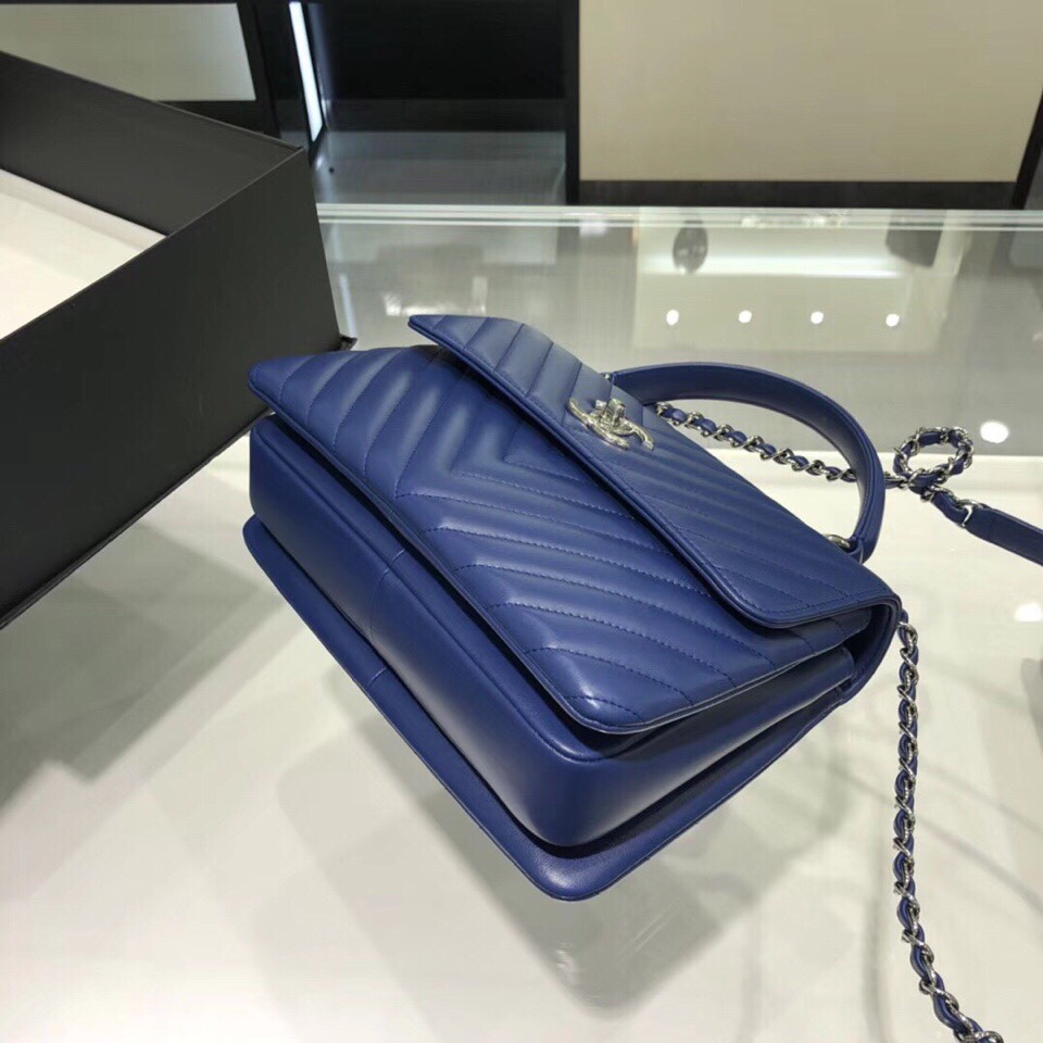 Bagsaaa Ch**el Trendy CC Chevron Blue Silver Hardware