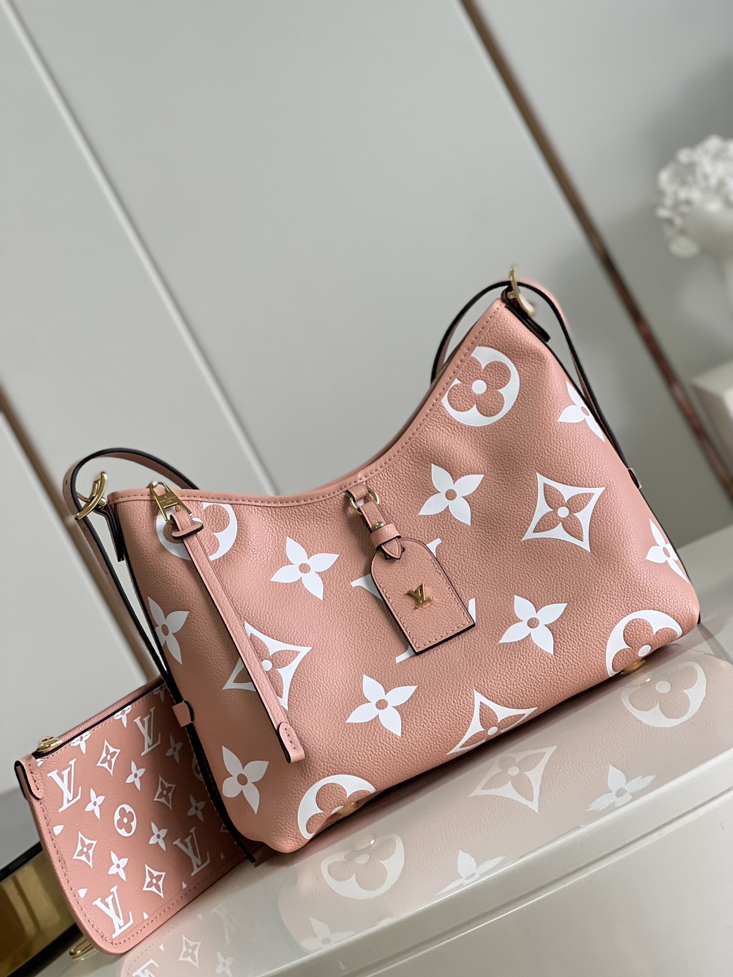 Bagsaaa L0vis Vvtt0n Carryall PM bag Bicolor