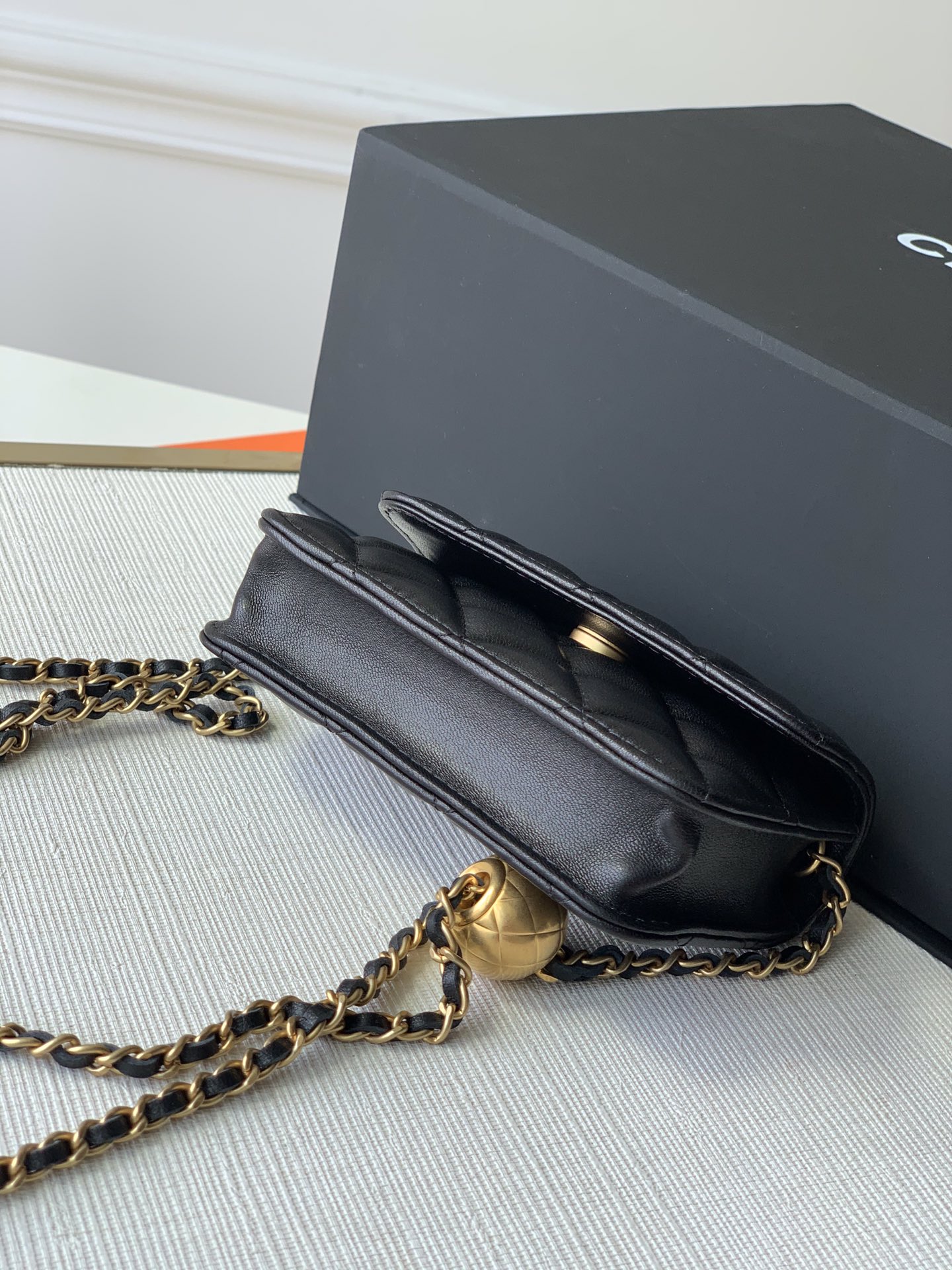 Bagsaaa Ch**el Mini Belt Bag Black Lambskin - 12x3x9cm