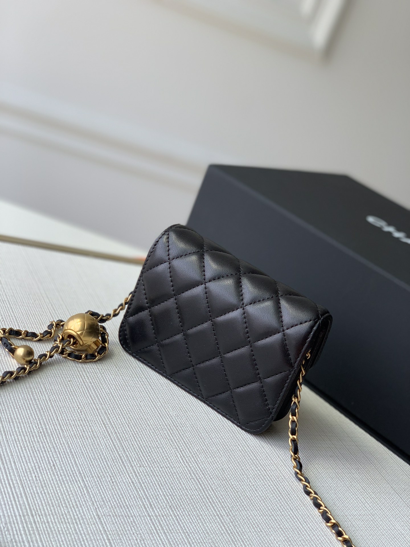 Bagsaaa Ch**el Mini Belt Bag Black Lambskin - 12x3x9cm