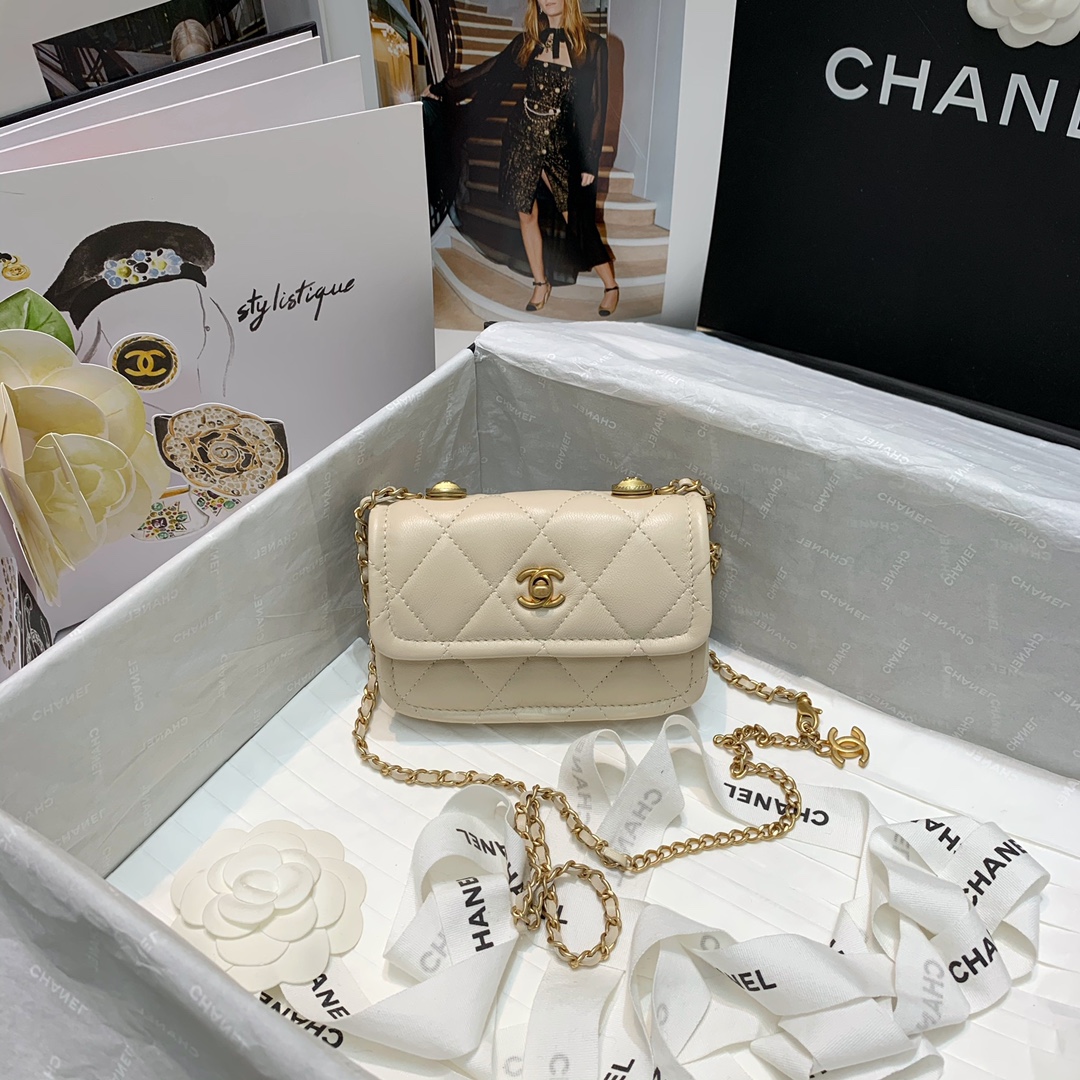 Bagsaaa Ch**el Belt Bag Beige Lambskin - 13.5x9x4cm
