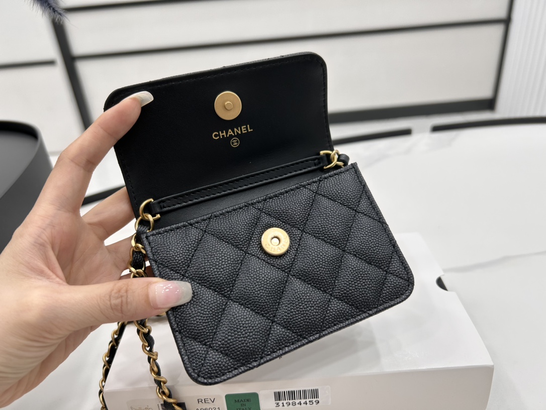 Bagsaaa Ch**el Belt Bag 24k Black