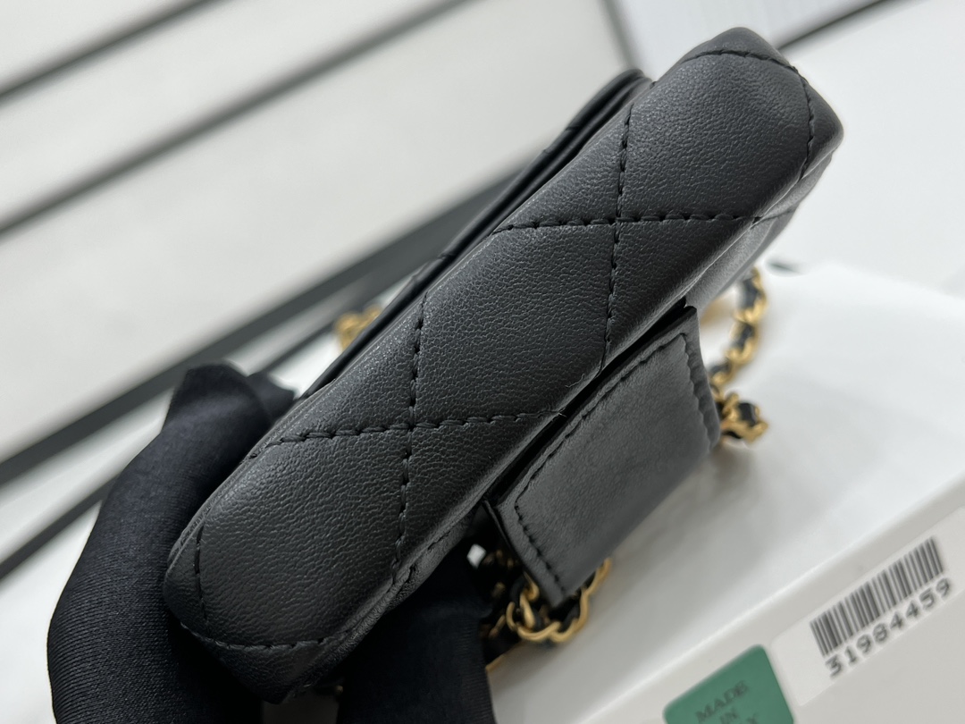 Bagsaaa Ch**el Belt Bag A96006 Black 9cm