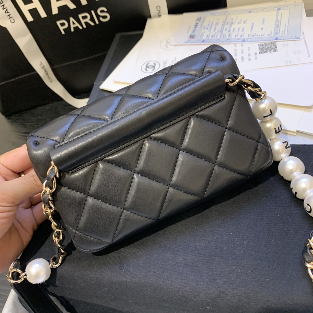 Bagsaaa Ch**el Classic Belt Bag With Pearl Chain Black - 18cm