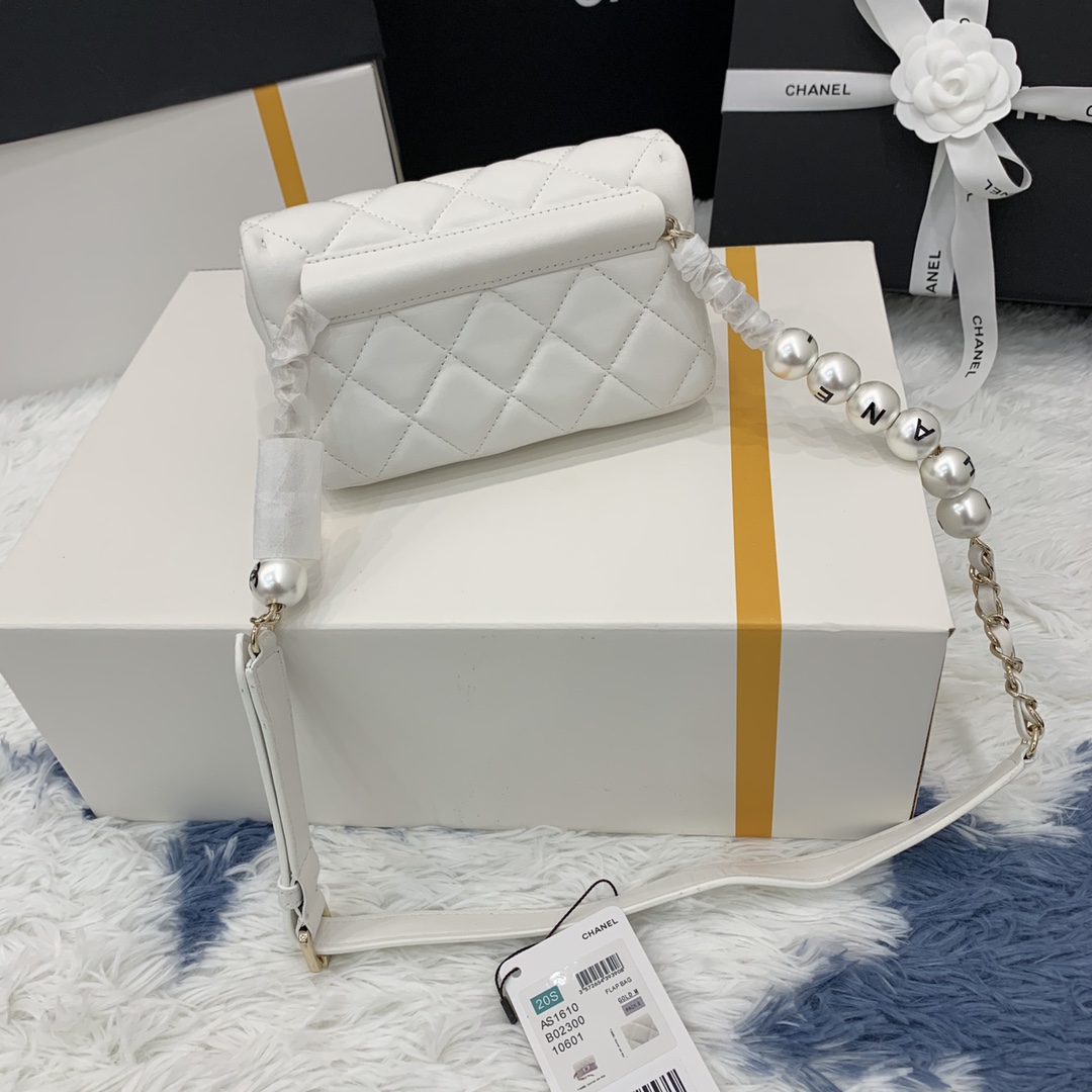 Bagsaaa Ch**el Classic Belt Bag With Pearl Chain White - 18cm