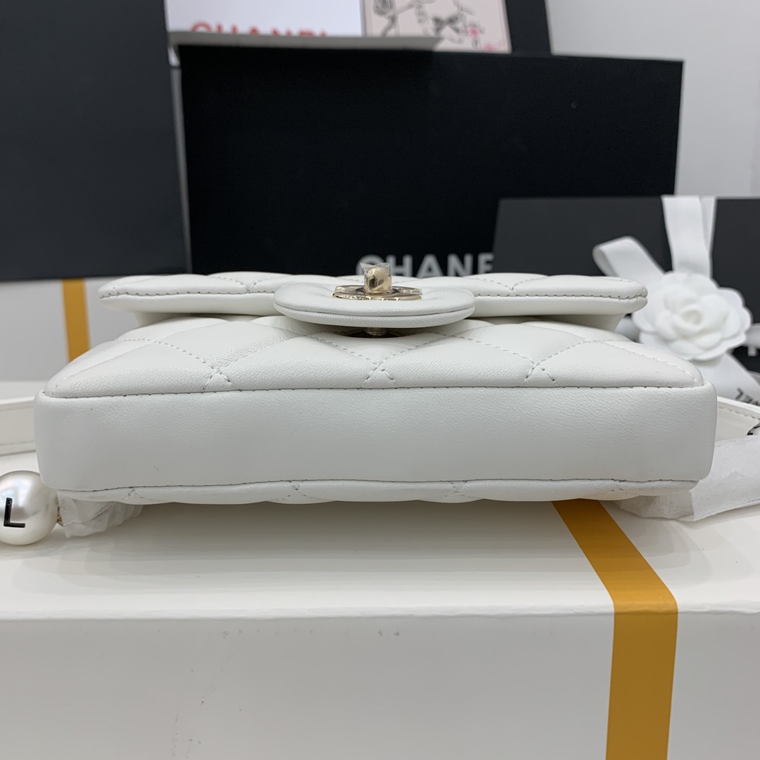 Bagsaaa Ch**el Classic Belt Bag With Pearl Chain White - 18cm