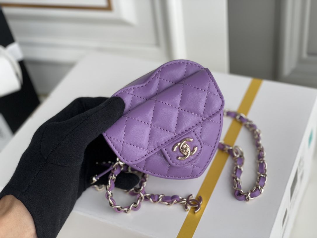 Bagsaaa Ch**el Heart Belt Bag Purple - 11x8.5x5.5cm