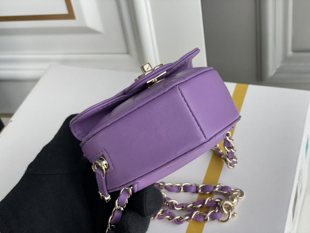 Bagsaaa Ch**el Heart Belt Bag Purple - 11x8.5x5.5cm