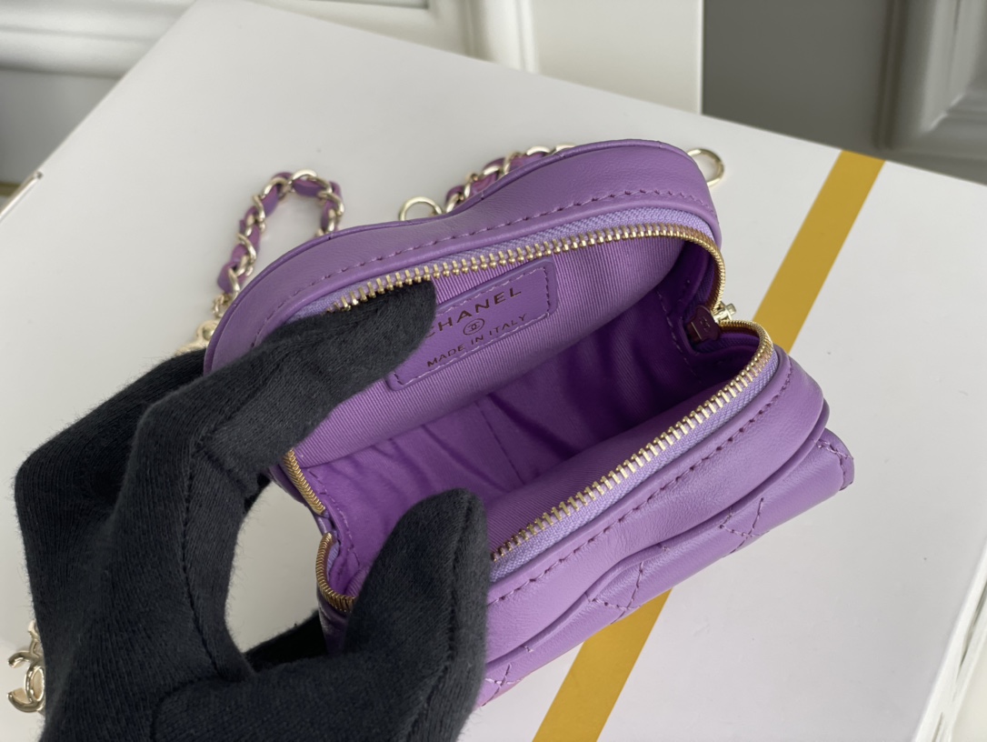 Bagsaaa Ch**el Heart Belt Bag Purple - 11x8.5x5.5cm